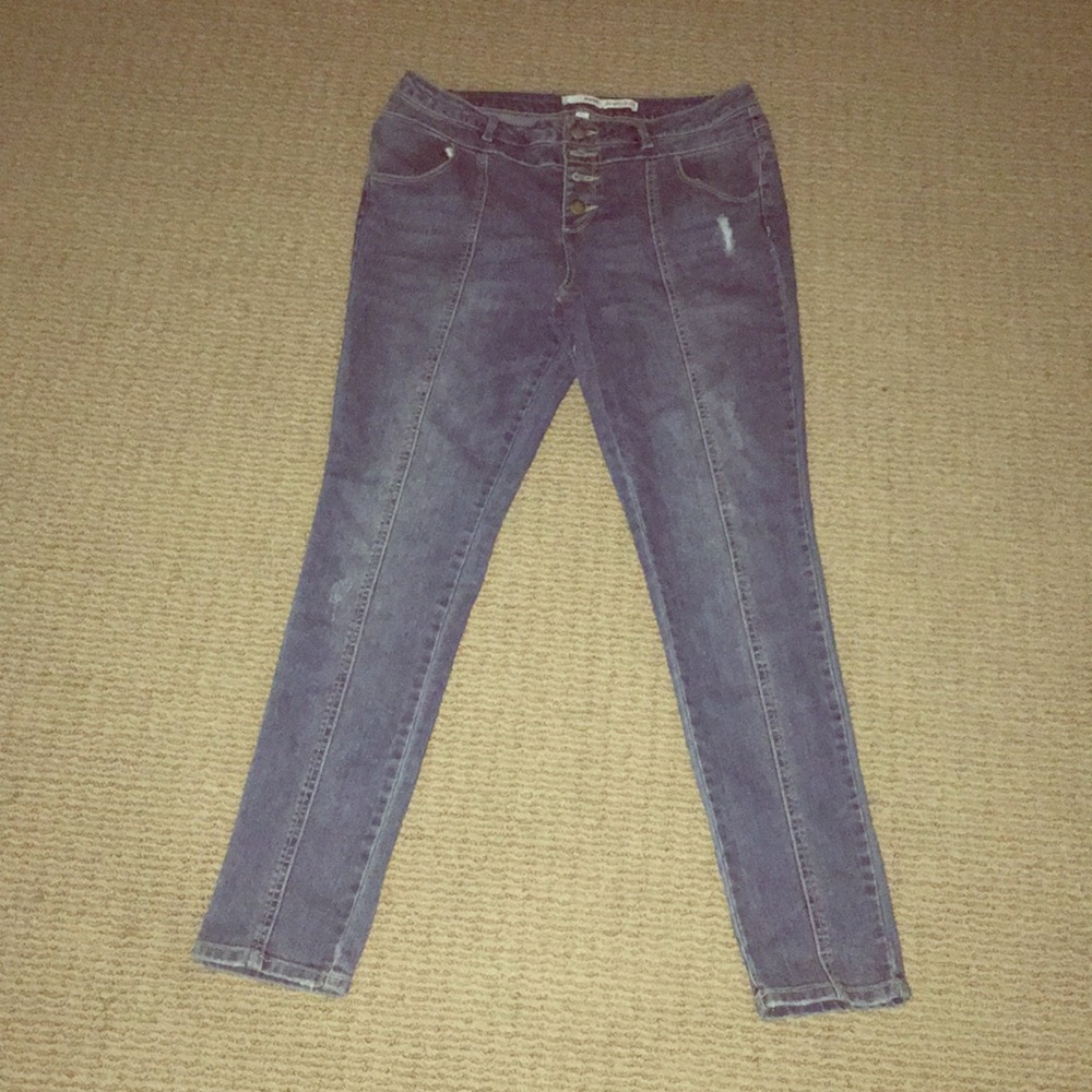 🍇 high waisted jeans 🍇